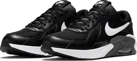 schoenen nike zwart wit|nike jongens schoenen.